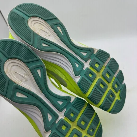 Nike Dual Fusion TR Women’s Training Athletic Shoes Neon Yellow Green Size 8.5 - Picture 7 of 9